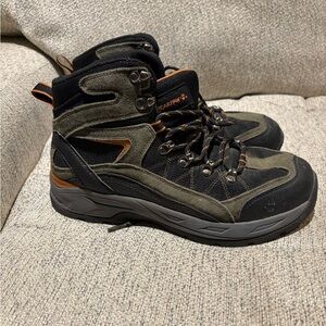 BearPaw Men's Black and Olive Athletic Shoes